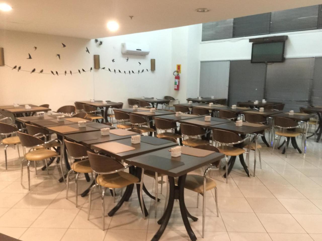 Master Express Lima E Silva - Cidade Baixa Porto Alegre Exteriör bild