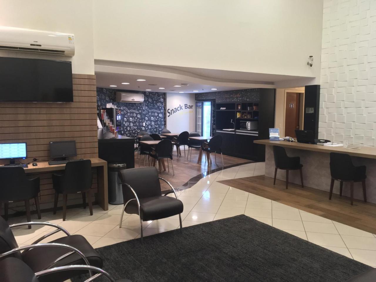 Master Express Lima E Silva - Cidade Baixa Porto Alegre Exteriör bild